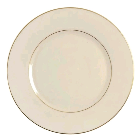 Lenox HAYWORTH 8.25” Salad Plates USA Cream W/ Gold Band, Set of 4 - Picture 1 of 6